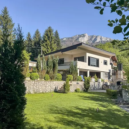 Villa Tomi Tarcin